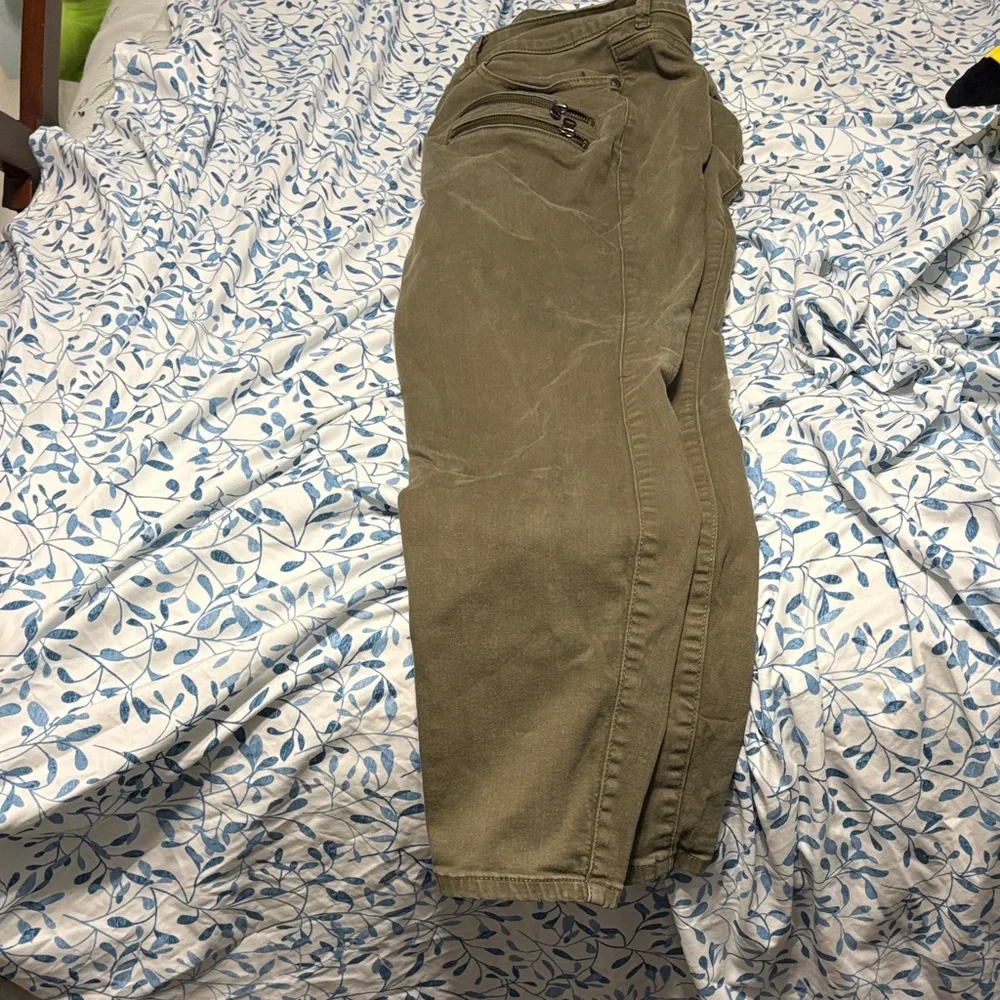 Torrid Olive Cargo Pants with Zipper Details - Picture 4 of 4